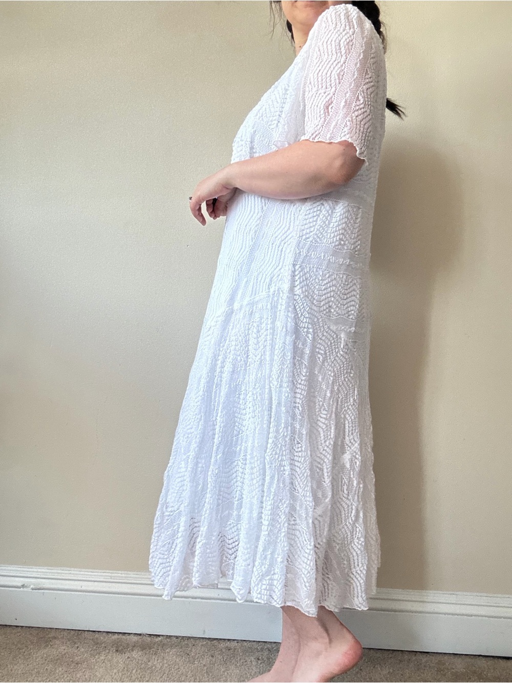 Rabbit Rabbit Rabbit White Textured Midi Dress with V-Neck - Picture 3 of 8